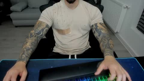 Snapshot of masterkingmuscle chatting on February 16, 6:54 pm masterkingmuscle online show from February 16, 6:54 pm