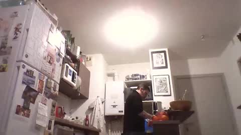 Snapshot of masterp17 chatting on November 30, 5:39 pm Master P online show from November 30, 5:39 pm