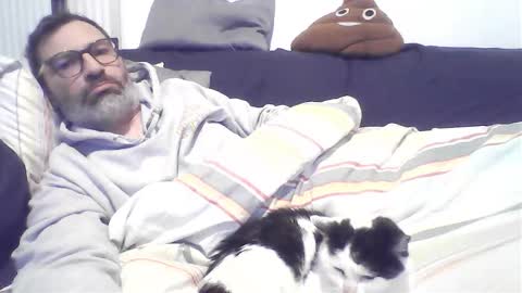 Snapshot of masterp17 chatting on February 15, 12:03 pm Master P online show from February 15, 12:03 pm