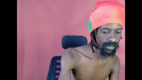 Snapshot of masterr_bate chatting on October 14, 7:09 am Marl online show from October 14, 7:09 am