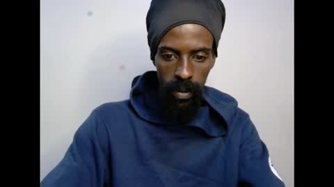 Snapshot of masterr_bate chatting on October 29, 2:58 am Marl online show from October 29, 2:58 am