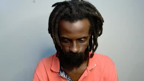 Snapshot of masterr_bate chatting on November 14, 5:00 pm Marl online show from November 14, 5:00 pm