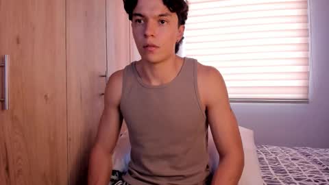 mastrangelo_x online show from November 25, 8:53 pm