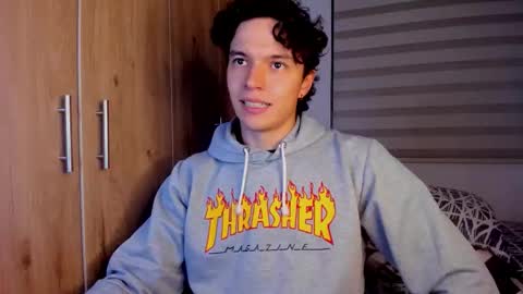 mastrangelo_x online show from December 20, 4:08 am