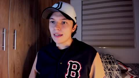 mastrangelo_x online show from April 11, 2:16 am