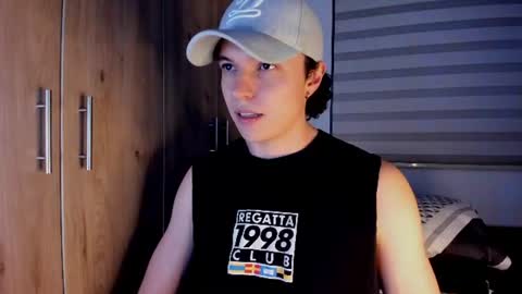 Snapshot of mastrangelo_x chatting on July 10, 3:22 am mastrangelo_x online show from July 10, 3:22 am