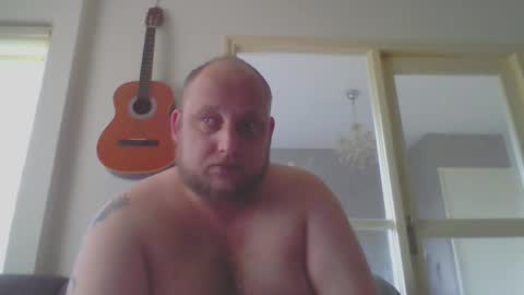 mastrubeertje1988 online show from October 1, 8:42 am