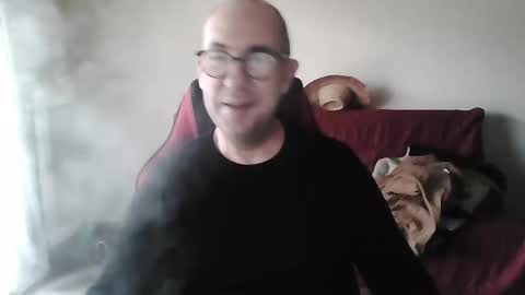 Snapshot of mat11efou chatting on February 8, 11:02 am mat11efou online show from February 8, 11:02 am