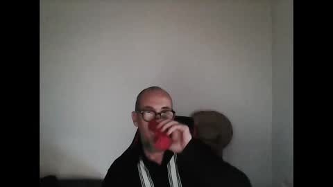 mat11efou online show from April 10, 7:02 am