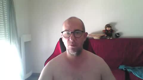 mat11efou online show from May 24, 1:49 pm