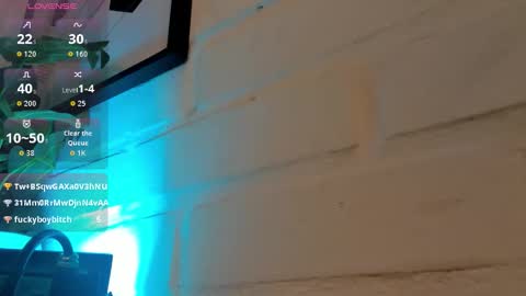 Snapshot of mateo_hunter chatting on February 6, 12:52 pm MATEO HUNTER online show from February 6, 12:52 pm