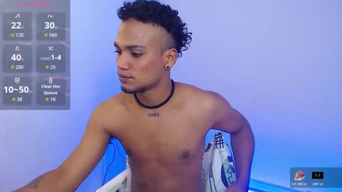 Snapshot of mateo_nick chatting on February 15, 6:04 pm Mateo and Noah online show from February 15, 6:04 pm