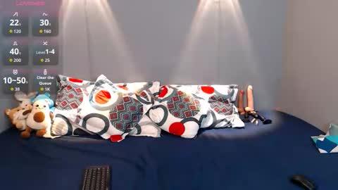 Snapshot of mateo_nick chatting on March 23, 5:33 am Mateo and Noah online show from March 23, 5:33 am