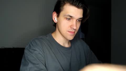 Snapshot of mateo_zeus chatting on November 9, 5:17 am mateo_zeus online show from November 9, 5:17 am