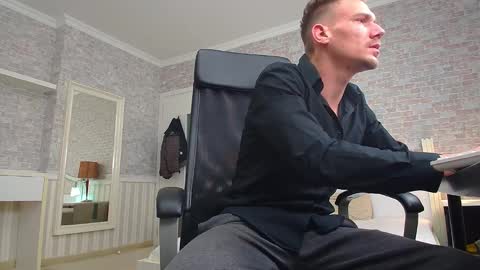 MateoBenjamin online show from December 6, 4:28 pm