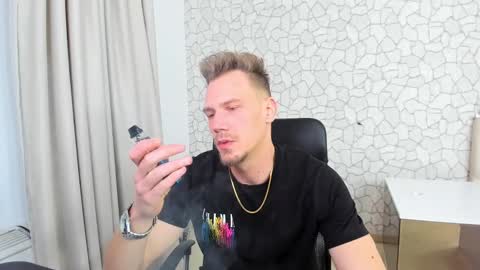 MateoBenjamin online show from February 9, 7:09 pm