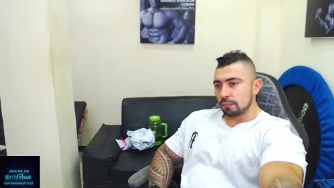 Mateo online show from November 19, 5:57 pm