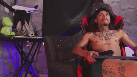 Snapshot of matew_rodriguez7 chatting on March 18, 4:48 am MATEW online show from March 18, 4:48 am