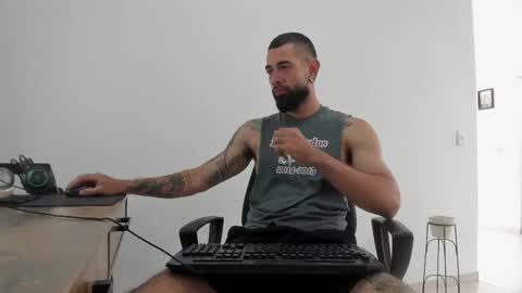 Matheus     online show from December 19, 4:03 pm