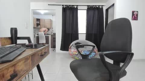 Matheus     online show from February 18, 8:49 pm