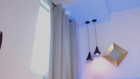 Mathew online show from December 13, 7:53 pm