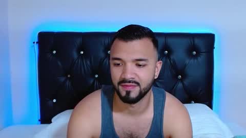 Snapshot of mathewhot3 chatting on January 8, 4:48 am mathewhot3 online show from January 8, 4:48 am