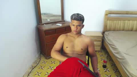 mathews__ online show from December 19, 3:35 am