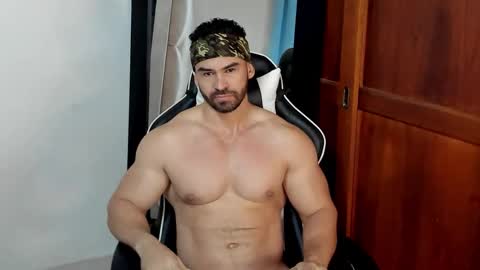 mathews_smith online show from April 1, 11:44 am