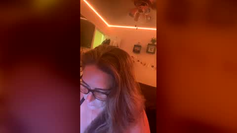 Snapshot of mathislauraashley2023 chatting on April 12, 10:15 pm mathislauraashley2023 online show from April 12, 10:15 pm