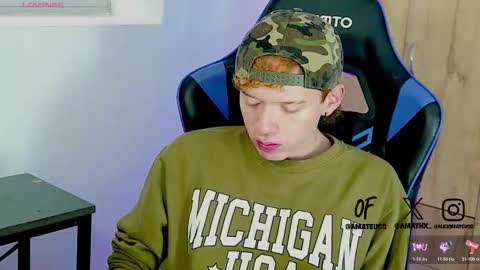 Alejandro Alex online show from November 28, 11:35 am