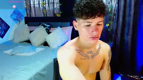     online show from March 7, 7:44 pm