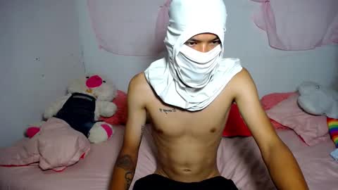 matias18__ online show from September 30, 3:28 pm