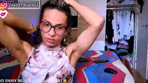 Snapshot of matiu_stonne chatting on June 15, 2:19 pm Abby Bella online show from June 15, 2:19 pm