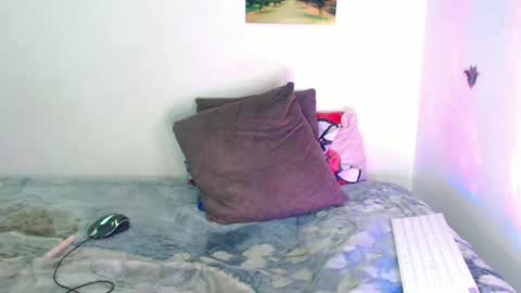 matraves online show from November 8, 1:28 am