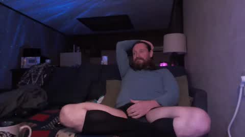 matross43 online show from February 18, 10:06 pm