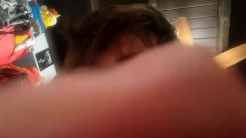 Snapshot of matt98strokesalot chatting on March 5, 3:24 am matt98strokesalot online show from March 5, 3:24 am