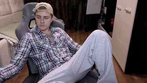 Matt online show from December 9, 2:06 pm