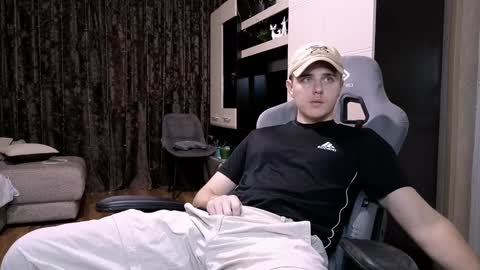 Matt online show from February 7, 6:14 am