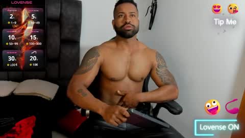 matt rodriguez92 online show from March 31, 11:10 am