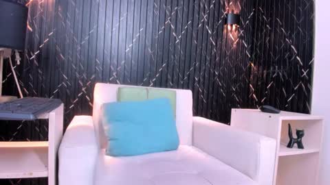 Matt Ruso online show from November 8, 4:01 am