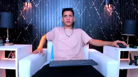 Matt Ruso online show from November 12, 3:07 am