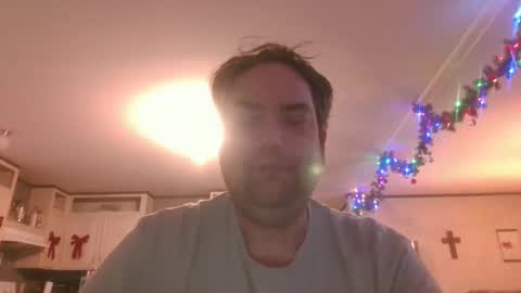 mattc933 online show from December 4, 10:07 pm