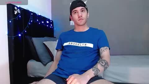 ---Matteo--- online show from December 22, 5:48 am