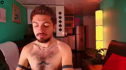 Snapshot of matteo_simpson chatting on October 21, 12:55 am Matteo simpson online show from October 21, 12:55 am