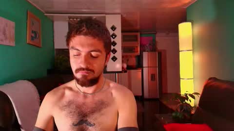 Snapshot of matteo_simpson chatting on October 29, 1:08 am Matteo simpson online show from October 29, 1:08 am