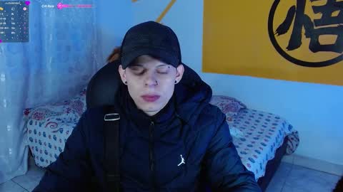 Snapshot of matthewboy_ chatting on December 23, 5:49 am MatthewBoy online show from December 23, 5:49 am