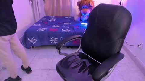 MatthewBoy online show from August 4, 6:49 am