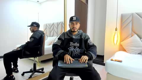 Matthew online show from February 2, 4:11 am