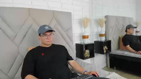 Snapshot of matthewfire1 chatting on September 20, 2:18 pm matthew online show from September 20, 2:18 pm