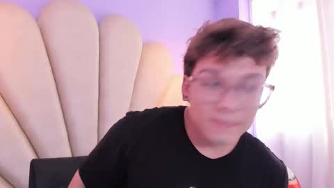 Snapshot of matthewfire1 chatting on December 14, 7:40 pm matthew online show from December 14, 7:40 pm